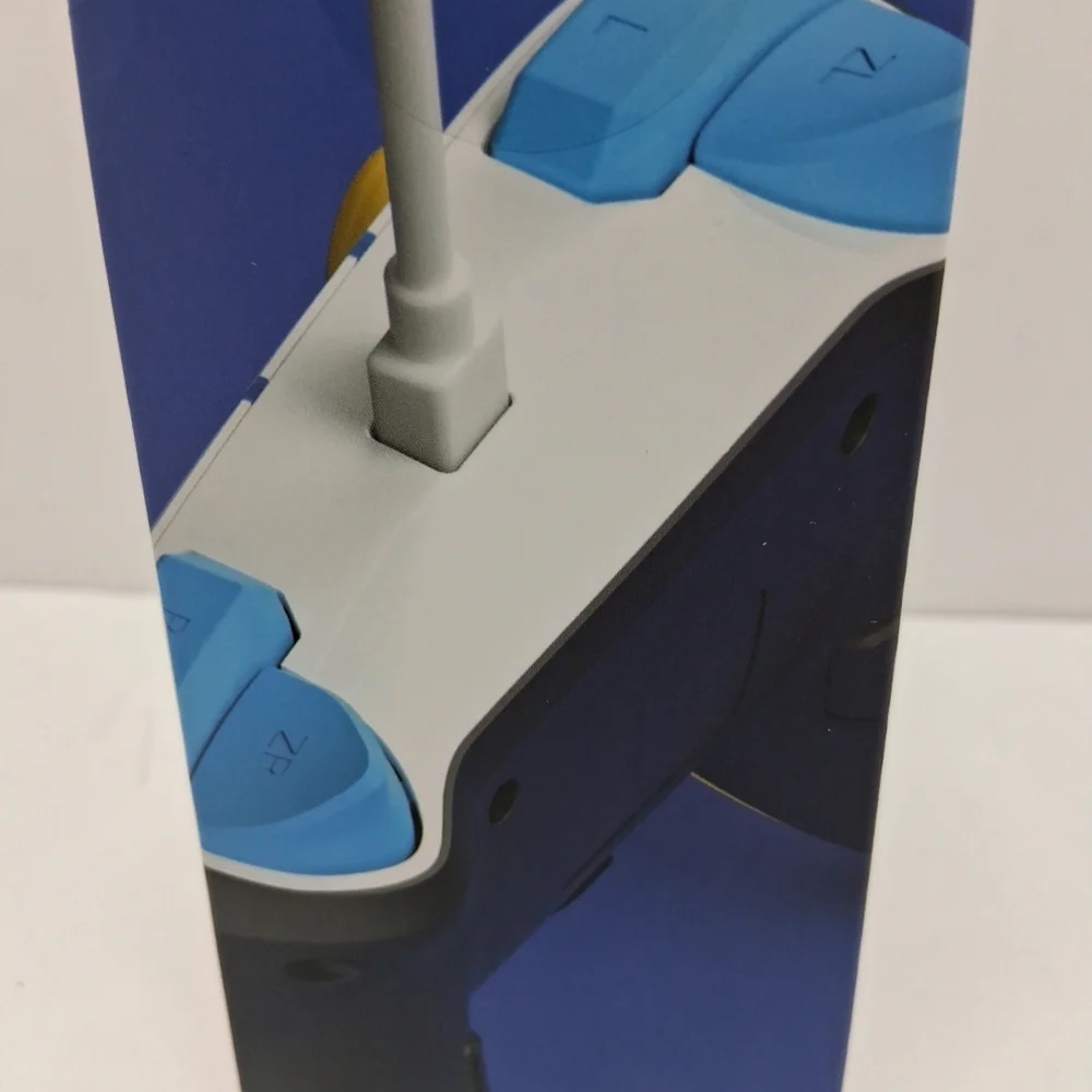 Nintendo Switch PokeMon wired game controller‎